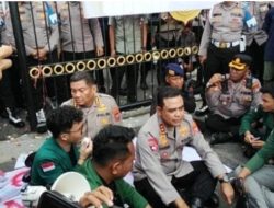 Unras Mahasiswa Usu Di Mako (Polda Sumut)
