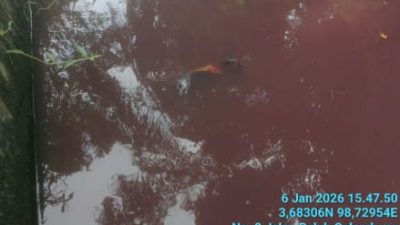 Limbah Berbau Amis Diduga Sengaja Dibuang, Warga Tanjung Selamat Jadi Korban