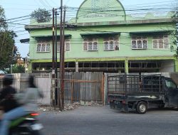Bangunan Bekas Klinik  Diduga Melanggar Aturan Perizinan Terkait Perubahan Fungsi Usaha